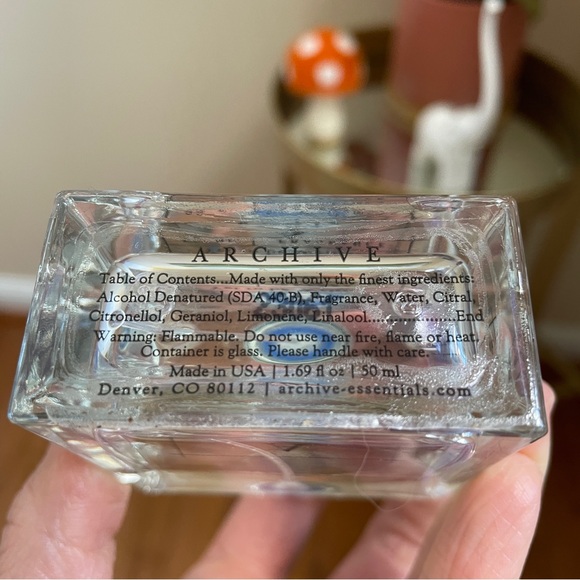 MARGOT ELENA perfume - Picture 3 of 6